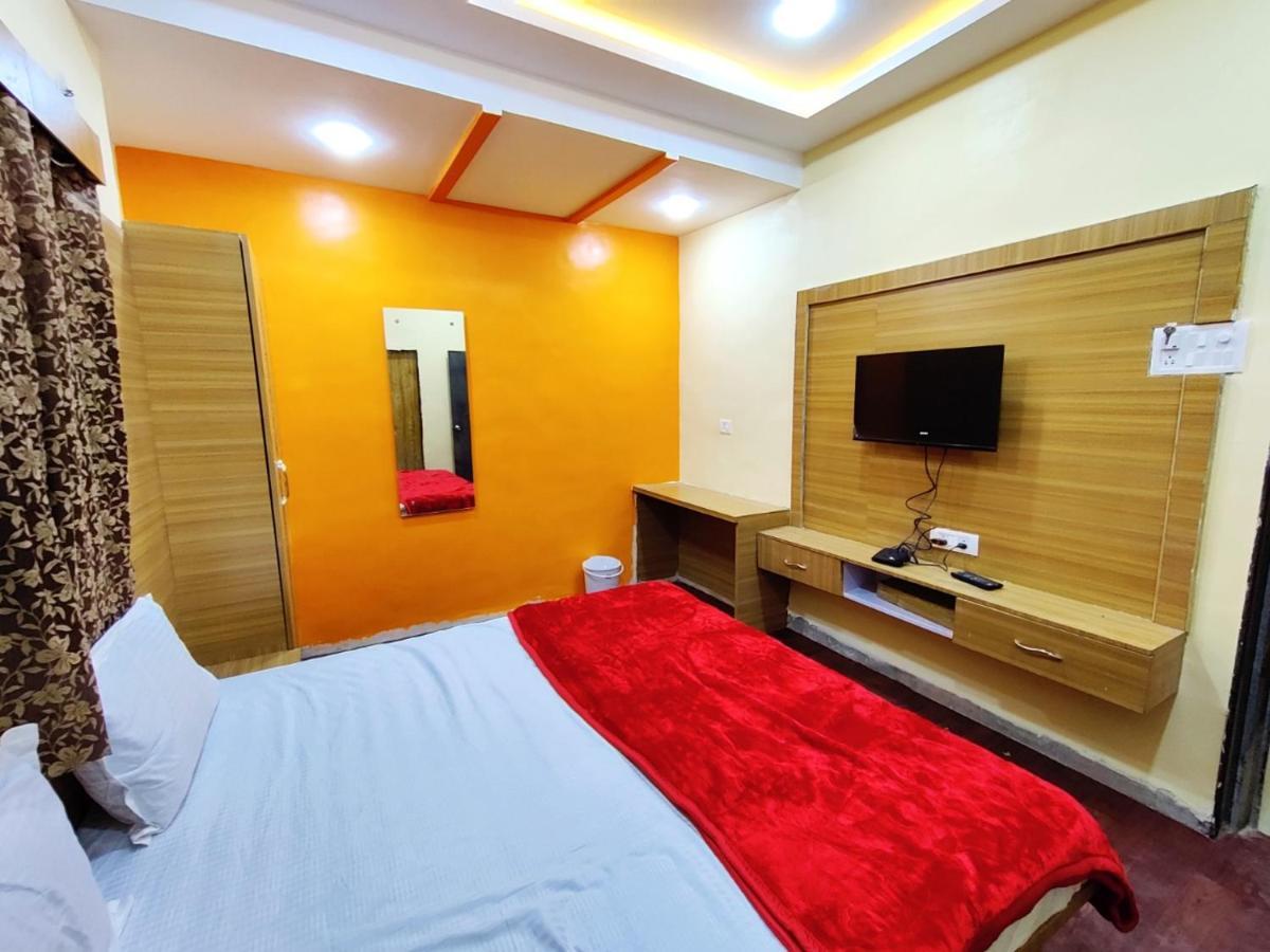 Hotel Family Inn Foreign Guest Only Aurangabad  Buitenkant foto